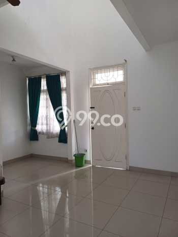 For Sale Hunian Rumah Nyaman 3 Kamar di Kota Wisata, Jakarta Timur For Sale Hunian Rumah Nyaman 3 Kamar di Kota Wisata, Jakarta Timur
