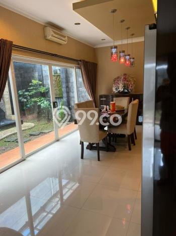 Hunian Mewah LB 400m2 Siap Pakai Desain Elegan di Kota Wisata, Jakarta Timur Hunian Mewah LB 400m2 Siap Pakai Desain Elegan di Kota Wisata, Jakarta Timur