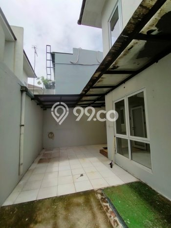 Jual Segera Rumah LB 106m² di Lokasi Strategis, Jakarta Timur Jual Segera Rumah LB 106m² di Lokasi Strategis, Jakarta Timur