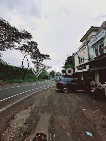 For Rent Ruko Premium di Kota Wisata, Luas 100m², Area Utama For Rent Ruko Premium di Kota Wisata, Luas 100m², Area Utama