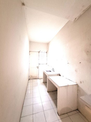 Rumah Modern 3 Kamar LT 144m2 di Kota Wisata Rumah Modern 3 Kamar LT 144m2 di Kota Wisata