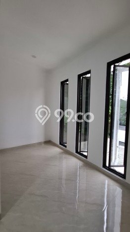 Dijual Rumah Modern 4 KT di Kota Wisata, Jakarta Timur Dijual Rumah Modern 4 KT di Kota Wisata, Jakarta Timur