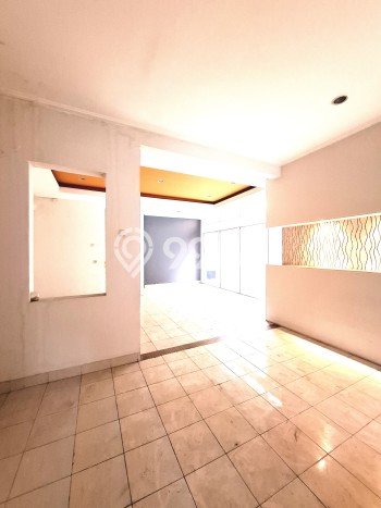 Rumah Modern 3 Kamar LT 144m2 di Kota Wisata Rumah Modern 3 Kamar LT 144m2 di Kota Wisata