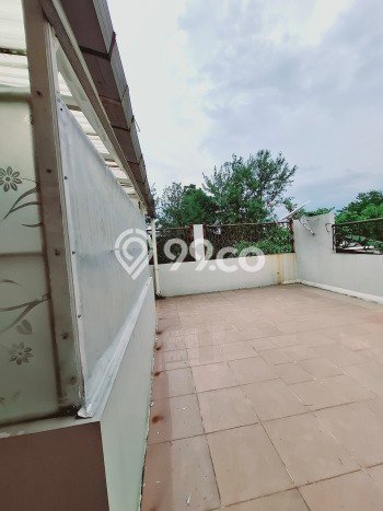 BEST PRICE! Rumah Premium di Kota Wisata, Luas 180m² LB 200m² BEST PRICE! Rumah Premium di Kota Wisata, Luas 180m² LB 200m²
