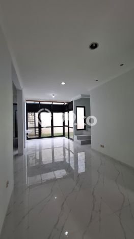 Hunian Nyaman Asri 4 KT Siap Pakai di Kota Wisata Jakarta Timur Hunian Nyaman Asri 4 KT Siap Pakai di Kota Wisata Jakarta Timur