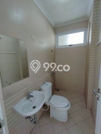 Jual Segera Rumah LB 106m² di Lokasi Strategis, Jakarta Timur Jual Segera Rumah LB 106m² di Lokasi Strategis, Jakarta Timur