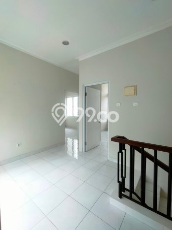 Jual Segera Rumah LB 106m² di Lokasi Strategis, Jakarta Timur Jual Segera Rumah LB 106m² di Lokasi Strategis, Jakarta Timur