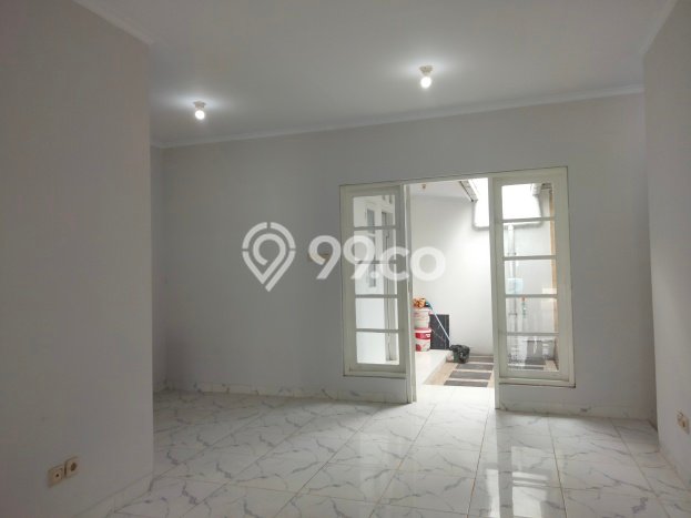 Rumah Minimalis 3 Kamar LT 120m2 di Kota Wisata Rumah Minimalis 3 Kamar LT 120m2 di Kota Wisata