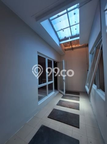 Rumah Modern 3 Kamar LT 144m2 di Kota Wisata Rumah Modern 3 Kamar LT 144m2 di Kota Wisata