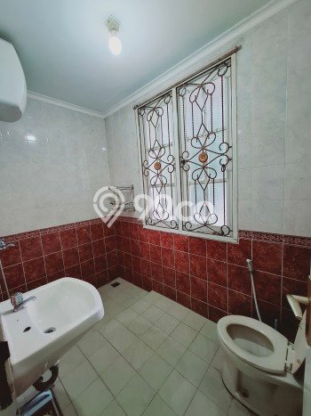 Dijual Hunian Rumah Terawat 3 KT di Kota Wisata, Bogor Dijual Hunian Rumah Terawat 3 KT di Kota Wisata, Bogor
