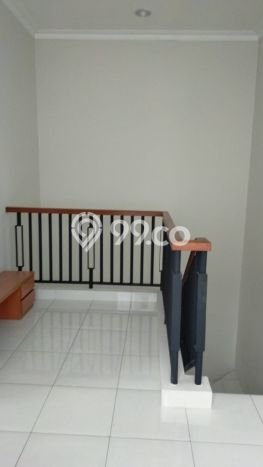 Rumah di Kota Wisata, 3 KT, Konsep Minimalis, LT 136m² LB 140m² Rumah di Kota Wisata, 3 KT, Konsep Minimalis, LT 136m² LB 140m²