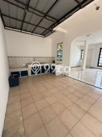 Rumah Luas Asri 3 KT Siap Huni di Kota Wisata Jakarta Timur Rumah Luas Asri 3 KT Siap Huni di Kota Wisata Jakarta Timur