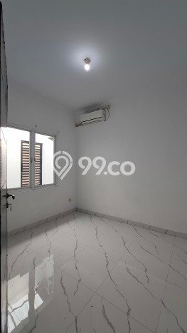 Rumah LT 90m2m² / LB 70m2m² View Kota di Kota Wisata, Jakarta Timur Rumah LT 90m2m² / LB 70m2m² View Kota di Kota Wisata, Jakarta Timur