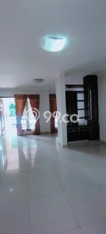 HOT DEAL! Rumah area Kota Wisata, 3 KT, Area Asri, LT 128m² Bangunan 150m² HOT DEAL! Rumah area Kota Wisata, 3 KT, Area Asri, LT 128m² Bangunan 150m²