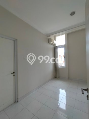 Jual Rumah 3 KT di Kota Wisata, Bogor - LT 120m² Jual Rumah 3 KT di Kota Wisata, Bogor - LT 120m²