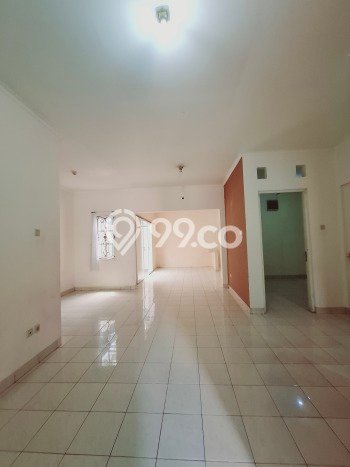 Dijual Hunian Rumah Terawat 3 KT di Kota Wisata, Bogor Dijual Hunian Rumah Terawat 3 KT di Kota Wisata, Bogor