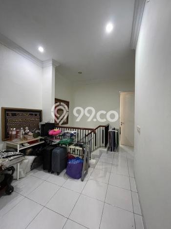 Rumah Minimalis 4 Kamar LT 120m2 di Legenda Wisata Rumah Minimalis 4 Kamar LT 120m2 di Legenda Wisata