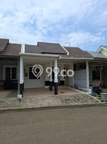 Disewakan! Rumah 2 Kamar Tidur &
1 Kamar Mandi di Cibubur, Jakarta Timur Disewakan! Rumah 2 Kamar Tidur &
1 Kamar Mandi di Cibubur, Jakarta Timur