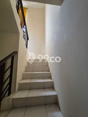 Ready to Use! Luxury House LT 128m2 Desain Modern di BSD City Ready to Use! Luxury House LT 128m2 Desain Modern di BSD City