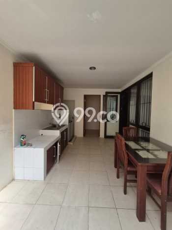 Ready to Use! Luxury House LT 128m2 Desain Modern di BSD City Ready to Use! Luxury House LT 128m2 Desain Modern di BSD City