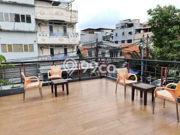 For Sale! Luxury House LT 339m2 Desain Elegan di Cideng For Sale! Luxury House LT 339m2 Desain Elegan di Cideng