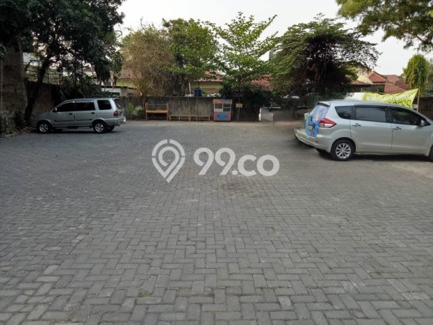 Komersial Bagus Dijual LB 1400m2 Lokasi Strategis Jakarta Timur Area Cocok untuk Berbisnis Komersial Bagus Dijual LB 1400m2 Lokasi Strategis Jakarta Timur Area Cocok untuk Berbisnis