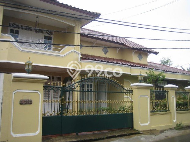 Rumah Mewah LB 350m2 Siap Huni Desain Elegan di Kreo, Tangerang Rumah Mewah LB 350m2 Siap Huni Desain Elegan di Kreo, Tangerang