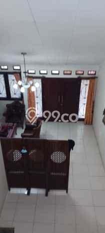 Hunian Cantik Modern Lb 90m2 di Karang Tengah, Tangerang Hunian Cantik Modern Lb 90m2 di Karang Tengah, Tangerang