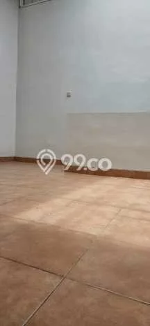 Disewakan! Rumah 3 Kamar Tidur &
2 Kamar Mandi di Alam Sutera, Tangerang Disewakan! Rumah 3 Kamar Tidur &
2 Kamar Mandi di Alam Sutera, Tangerang