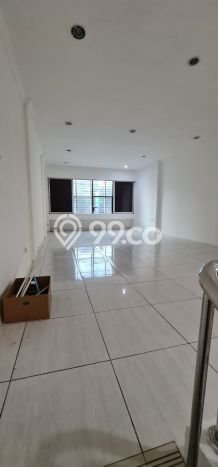 Unit Ruko Dijual di Jakarta Pusat LT 92m2 & LB 229m2 Unit Ruko Dijual di Jakarta Pusat LT 92m2 & LB 229m2