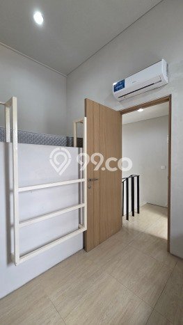 Dijual Hunian Rumah Terawat 3 KT di BSD, Tangerang Dijual Hunian Rumah Terawat 3 KT di BSD, Tangerang