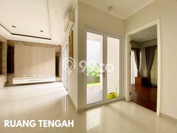 Dijual Rumah Luas Elegan Dengan View Cantik di BSD Green Wich, Tangerang Dijual Rumah Luas Elegan Dengan View Cantik di BSD Green Wich, Tangerang