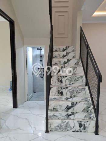 Rumah Modern Minimalis 4 KT Siap Huni di Limo Rumah Modern Minimalis 4 KT Siap Huni di Limo