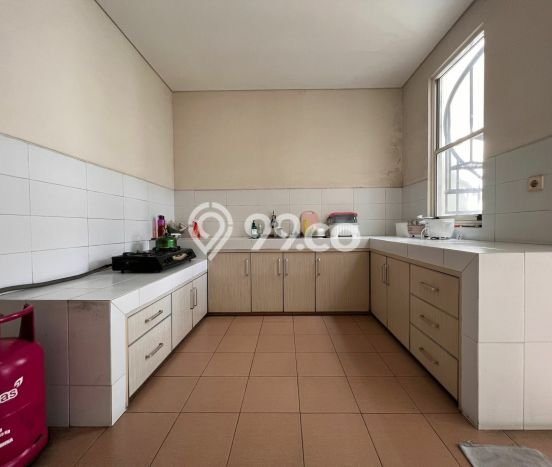 Rumah Luxury Modern Tanpa Renovasi di Suvarna Sutera Tangerang Rumah Luxury Modern Tanpa Renovasi di Suvarna Sutera Tangerang