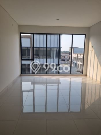 FOR RENT! Ruko di Gading Serpong Cocok untuk Bisnis 162m2 FOR RENT! Ruko di Gading Serpong Cocok untuk Bisnis 162m2