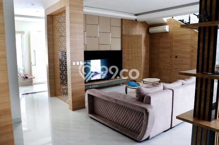 Jual Rumah Mewah Elegan Dengan View Cantik di Gading Serpong Pondok Hijau Golf, Tangerang Jual Rumah Mewah Elegan Dengan View Cantik di Gading Serpong Pondok Hijau Golf, Tangerang