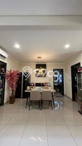 Dijual Rumah Luas Elegan Dengan View Eksklusif di Gading Serpong, Tangerang Dijual Rumah Luas Elegan Dengan View Eksklusif di Gading Serpong, Tangerang