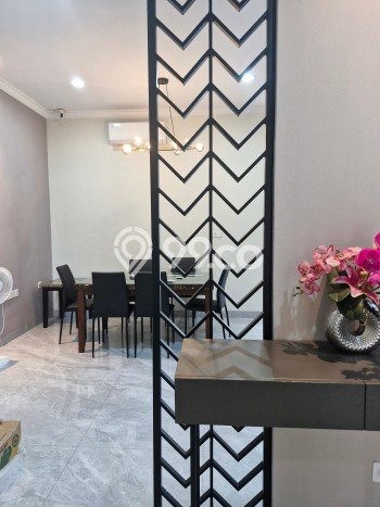 Rumah Elit LB 455m2 Siap Pakai Desain Elegan di Gading Serpong The Spring, Tangerang Rumah Elit LB 455m2 Siap Pakai Desain Elegan di Gading Serpong The Spring, Tangerang