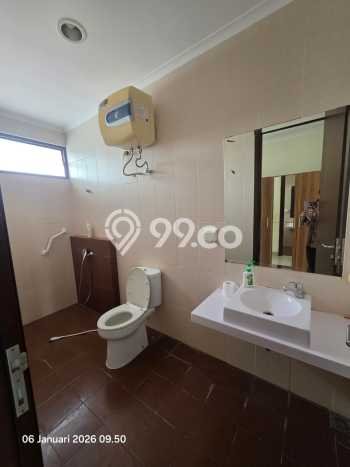 Hunian Elit LB 260m2 Siap Huni Desain Elegan di BSD The Icon, Tangerang Hunian Elit LB 260m2 Siap Huni Desain Elegan di BSD The Icon, Tangerang