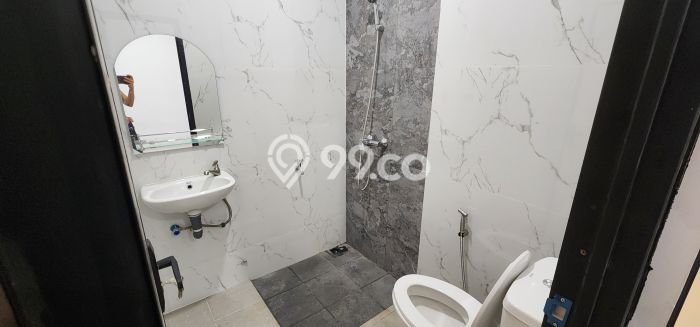 Dijual Hunian Rumah Terawat 2 KT di Gading Serpong, Tangerang Dijual Hunian Rumah Terawat 2 KT di Gading Serpong, Tangerang