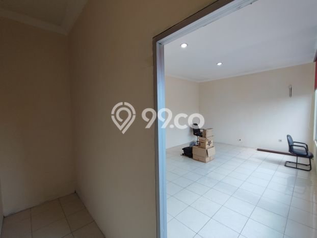 Komersial Area Bisnis di Semarang Timur, Luas 144m², Sentra Perdagangan Komersial Area Bisnis di Semarang Timur, Luas 144m², Sentra Perdagangan