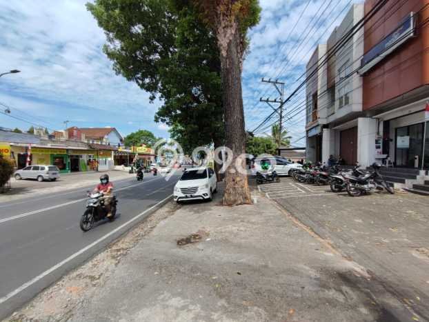 Unit Ruko Disewa Lokasi Sidorejo, Salatiga Spesifikasi Luas Bangunan 214m2 Unit Ruko Disewa Lokasi Sidorejo, Salatiga Spesifikasi Luas Bangunan 214m2