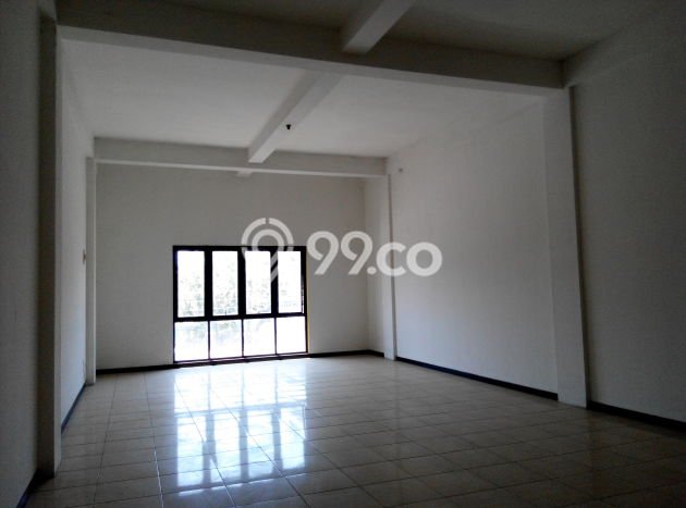 LOKASI STRATEGIS! Ruko di Semarang Tengah, Luas 235m2m², Pusat Komersial, Mainroad LOKASI STRATEGIS! Ruko di Semarang Tengah, Luas 235m2m², Pusat Komersial, Mainroad