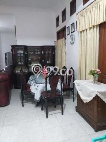 Hunian Mewah LB 250m2 Siap Pakai Desain Elegan di Bukit Sari, Semarang Hunian Mewah LB 250m2 Siap Pakai Desain Elegan di Bukit Sari, Semarang