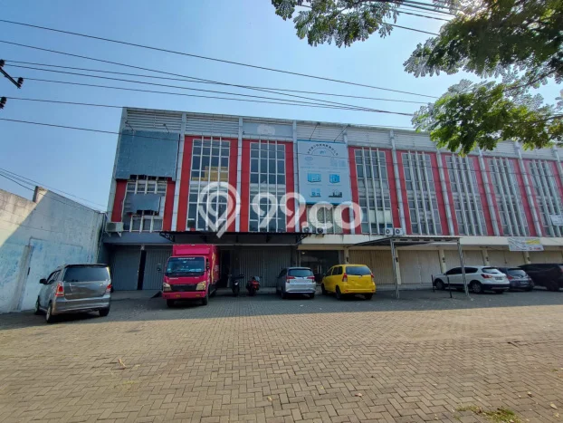 Ruko Disewa di Tugu, Semarang, LT 128m2 / LB 180m2 Ruko Disewa di Tugu, Semarang, LT 128m2 / LB 180m2