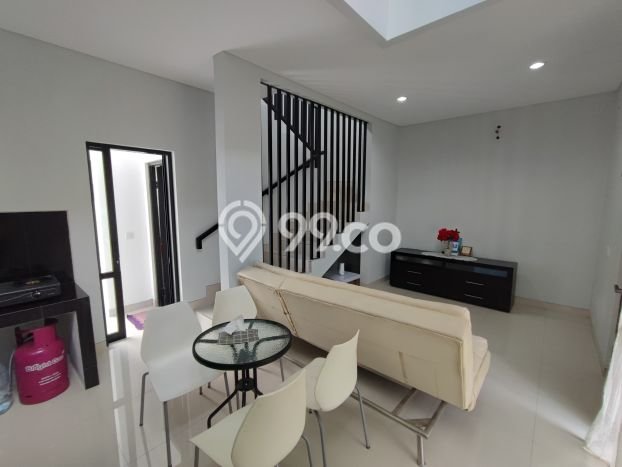 Jarang Ada! Rumah Kontrakan 2 Kamar Bagus Siap Huni BSB City Jarang Ada! Rumah Kontrakan 2 Kamar Bagus Siap Huni BSB City