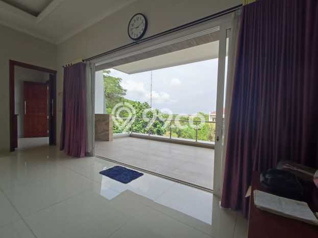 Dijual Rumah Mewah Megah Dengan View Cantik di Graha Padma, Semarang Dijual Rumah Mewah Megah Dengan View Cantik di Graha Padma, Semarang