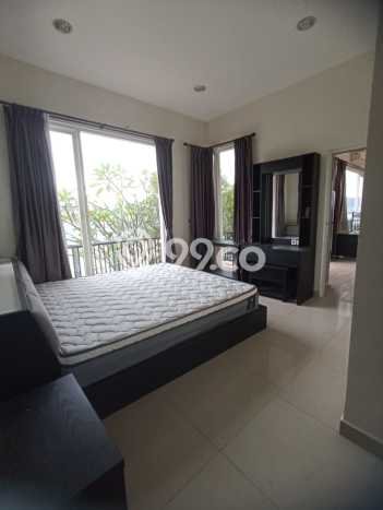PILIHAN TEPAT! Rumah di Candisari, 3 KM, Akses Mall, Luas 260m² LB 210m² PILIHAN TEPAT! Rumah di Candisari, 3 KM, Akses Mall, Luas 260m² LB 210m²