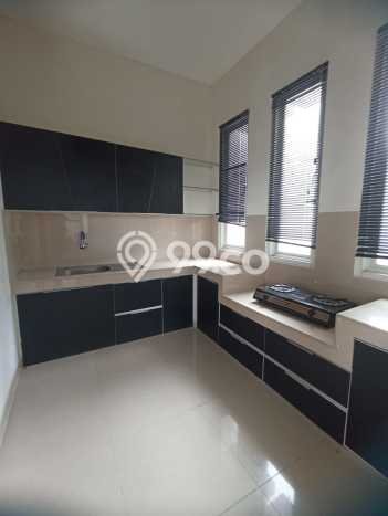 PILIHAN TEPAT! Rumah di Candisari, 3 KM, Akses Mall, Luas 260m² LB 210m² PILIHAN TEPAT! Rumah di Candisari, 3 KM, Akses Mall, Luas 260m² LB 210m²