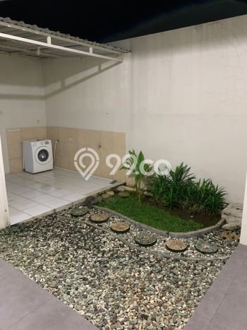 UNIT SPESIAL! Rumah area BSB City, 1 KM, Akses Fasilitas, Luas 144m2m² Bangunan 85m2m² UNIT SPESIAL! Rumah area BSB City, 1 KM, Akses Fasilitas, Luas 144m2m² Bangunan 85m2m²
